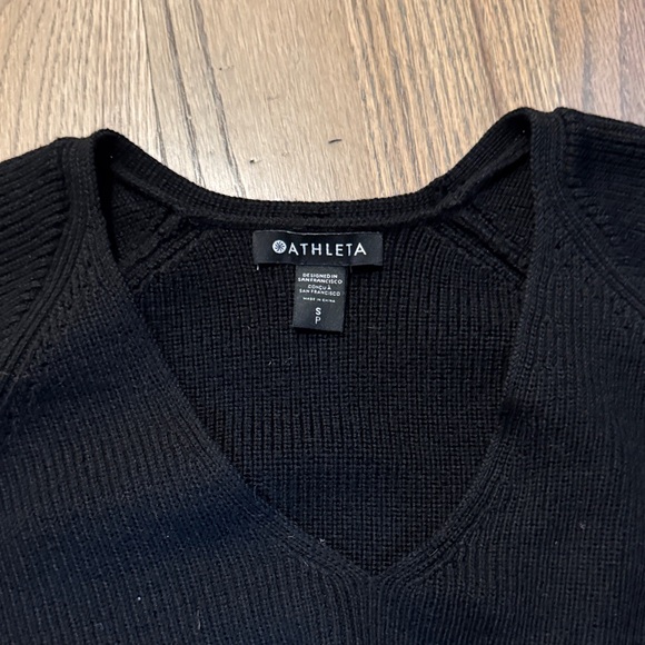 Athleta Black V-Neck Sweater - Picture 2 of 3